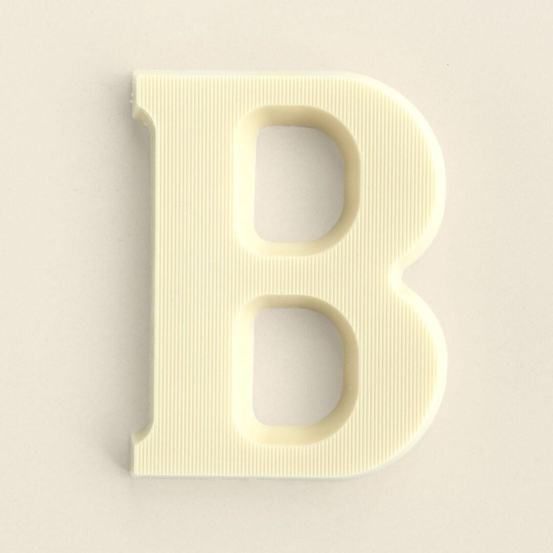 Chocoladeletter B Wit