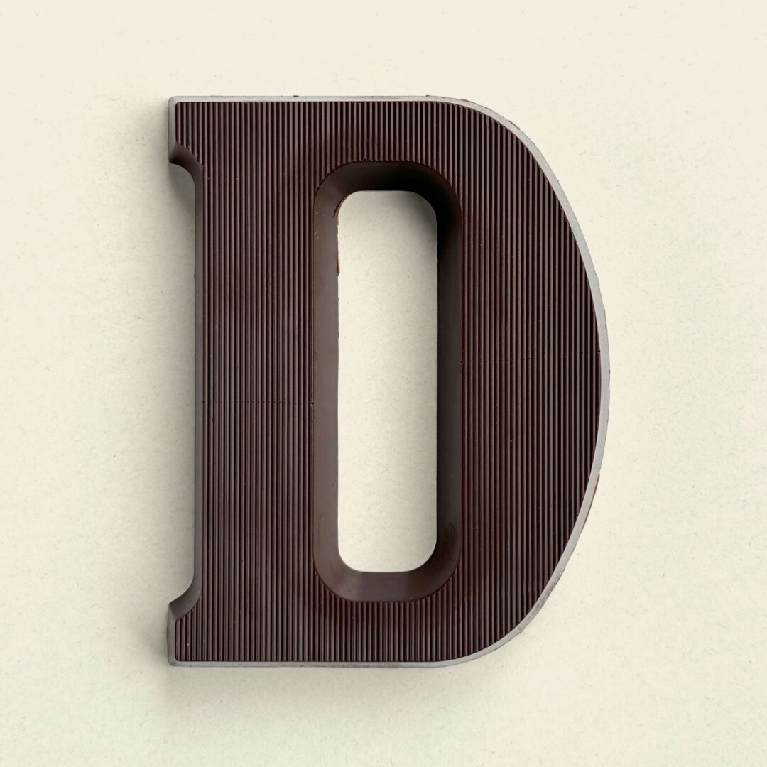 Chocoladeletter D Puur