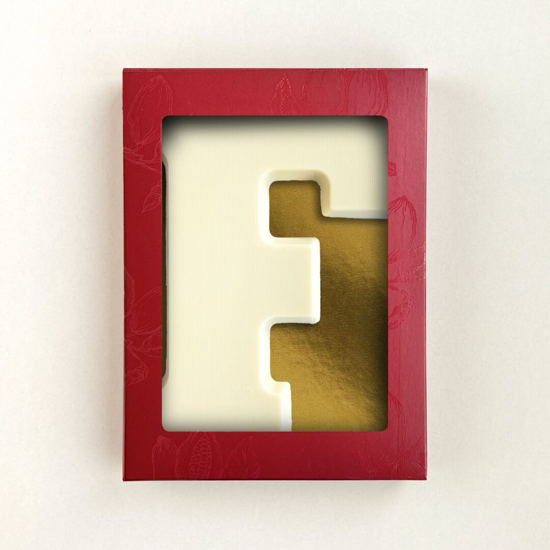 Chocoladeletter F Wit
