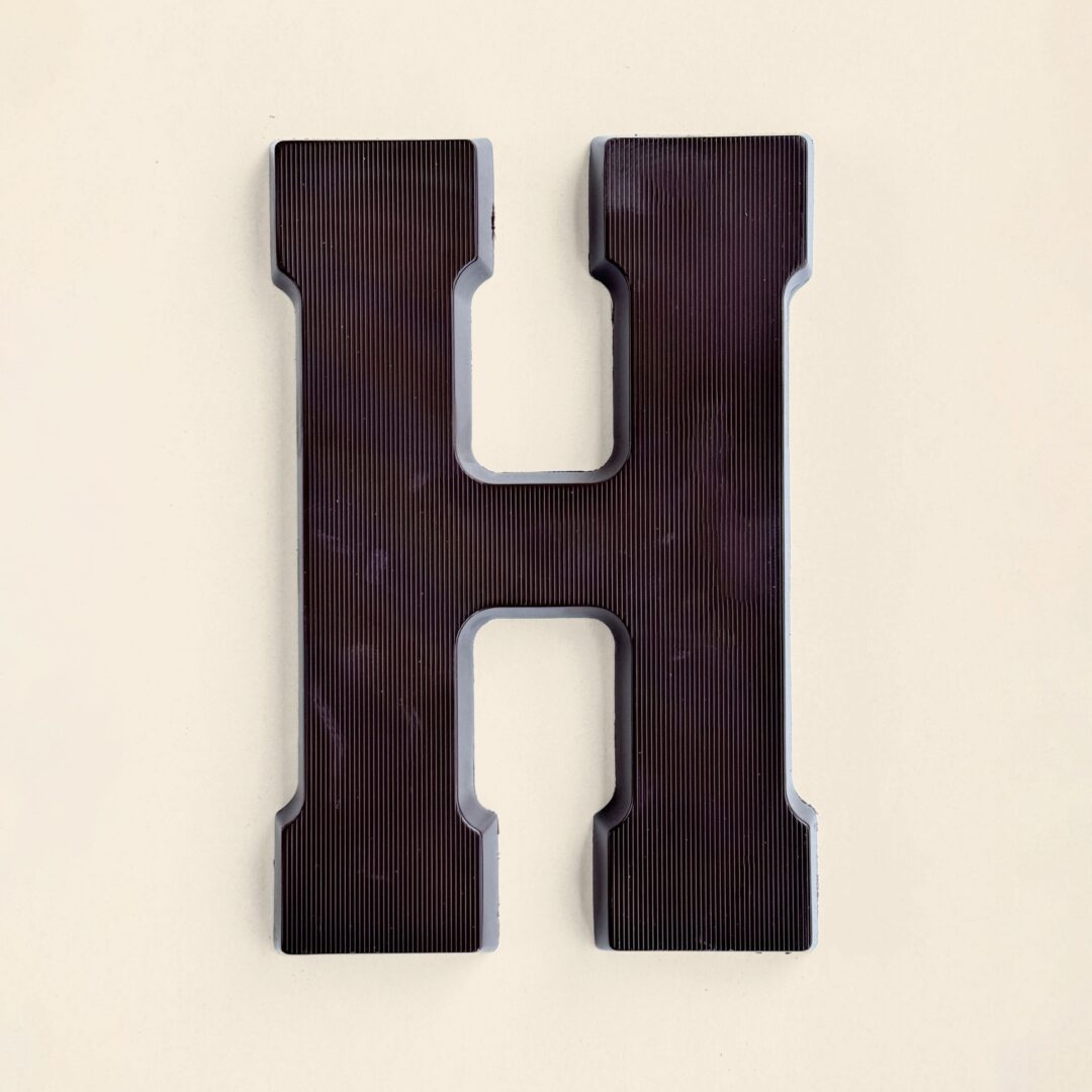 Chocoladeletter H Puur
