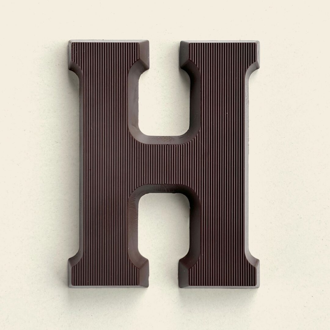 Chocoladeletter H Puur