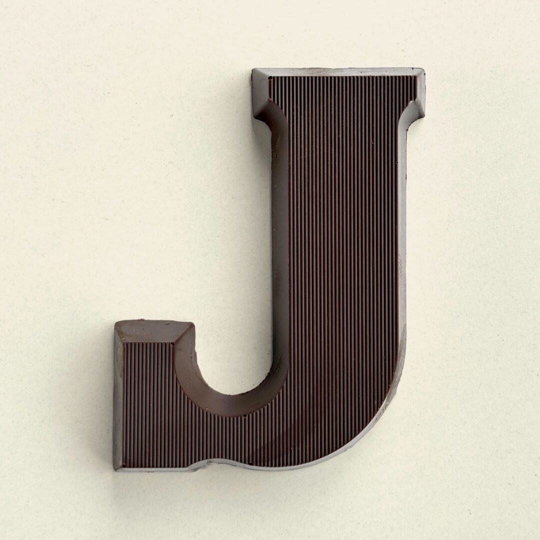 Chocoladeletter J Puur