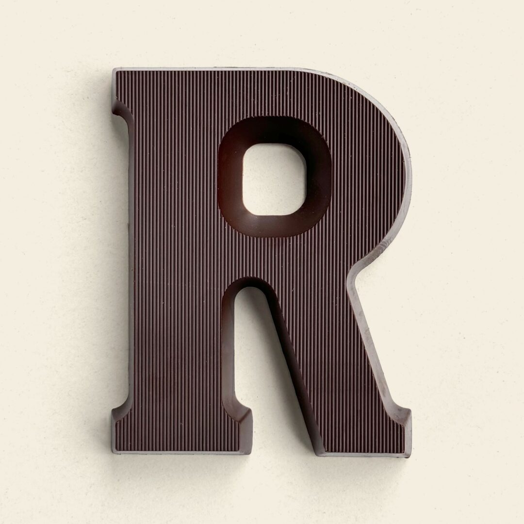 Chocoladeletter R Puur