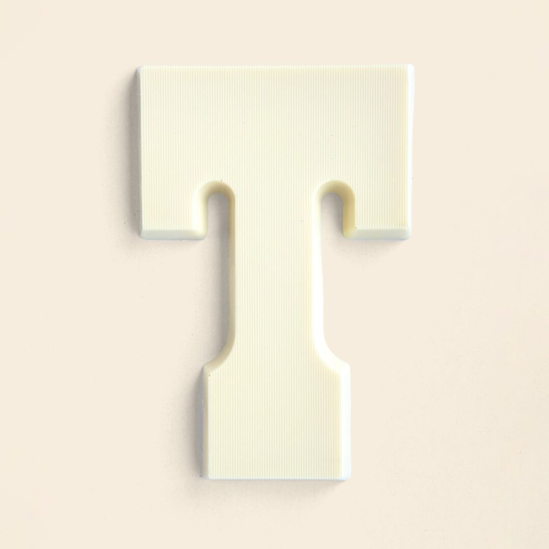 Chocoladeletter T Wit