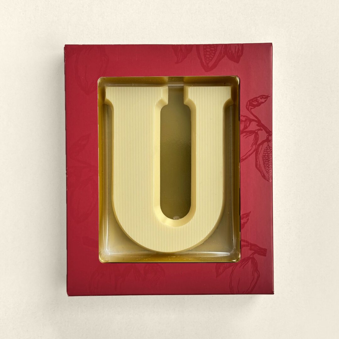 Chocoladeletter U Wit