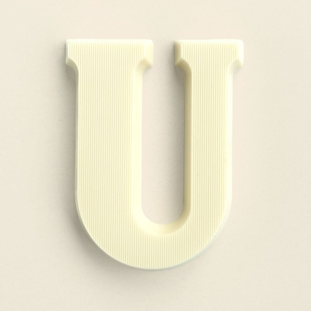 Chocoladeletter U Wit
