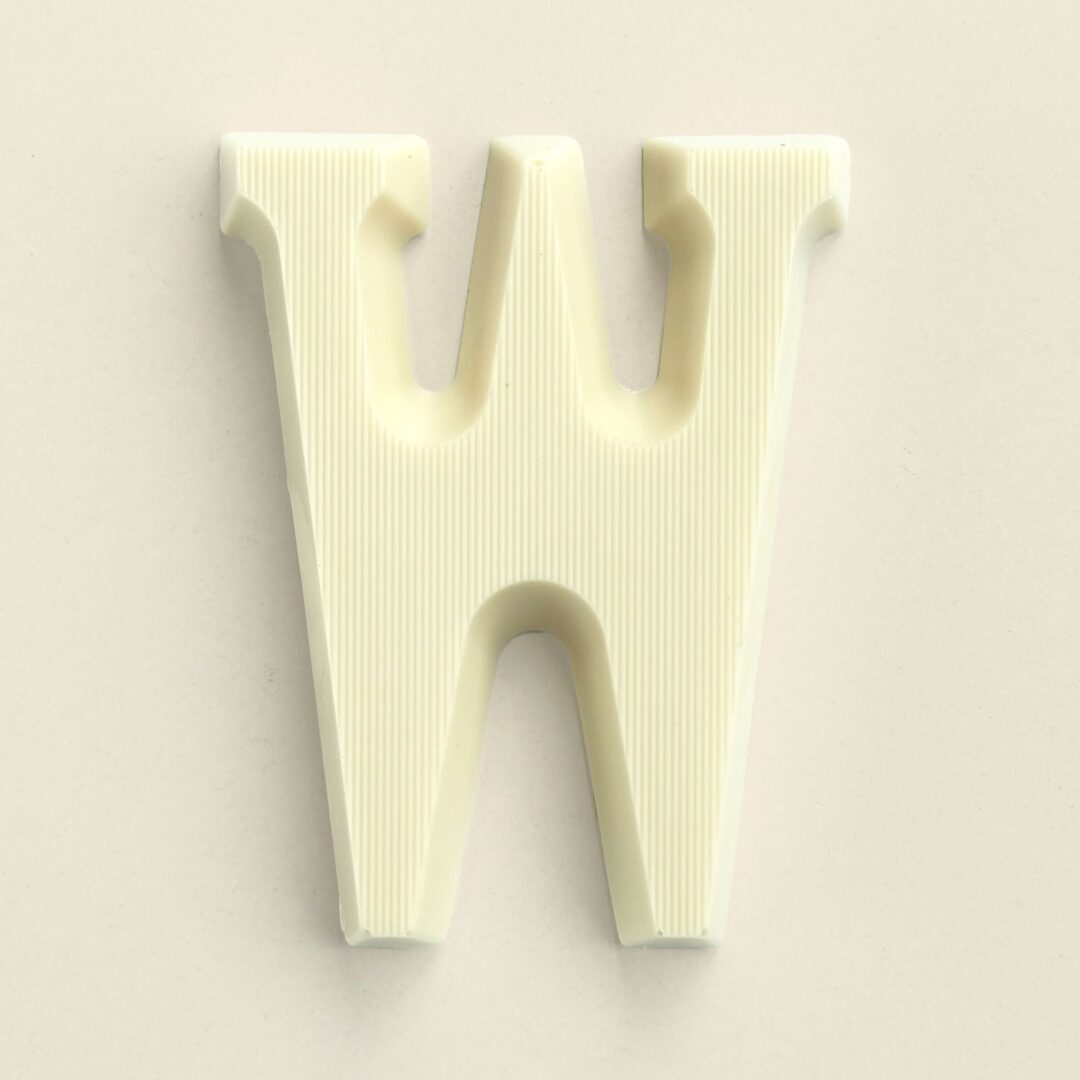 Chocoladeletter W Wit