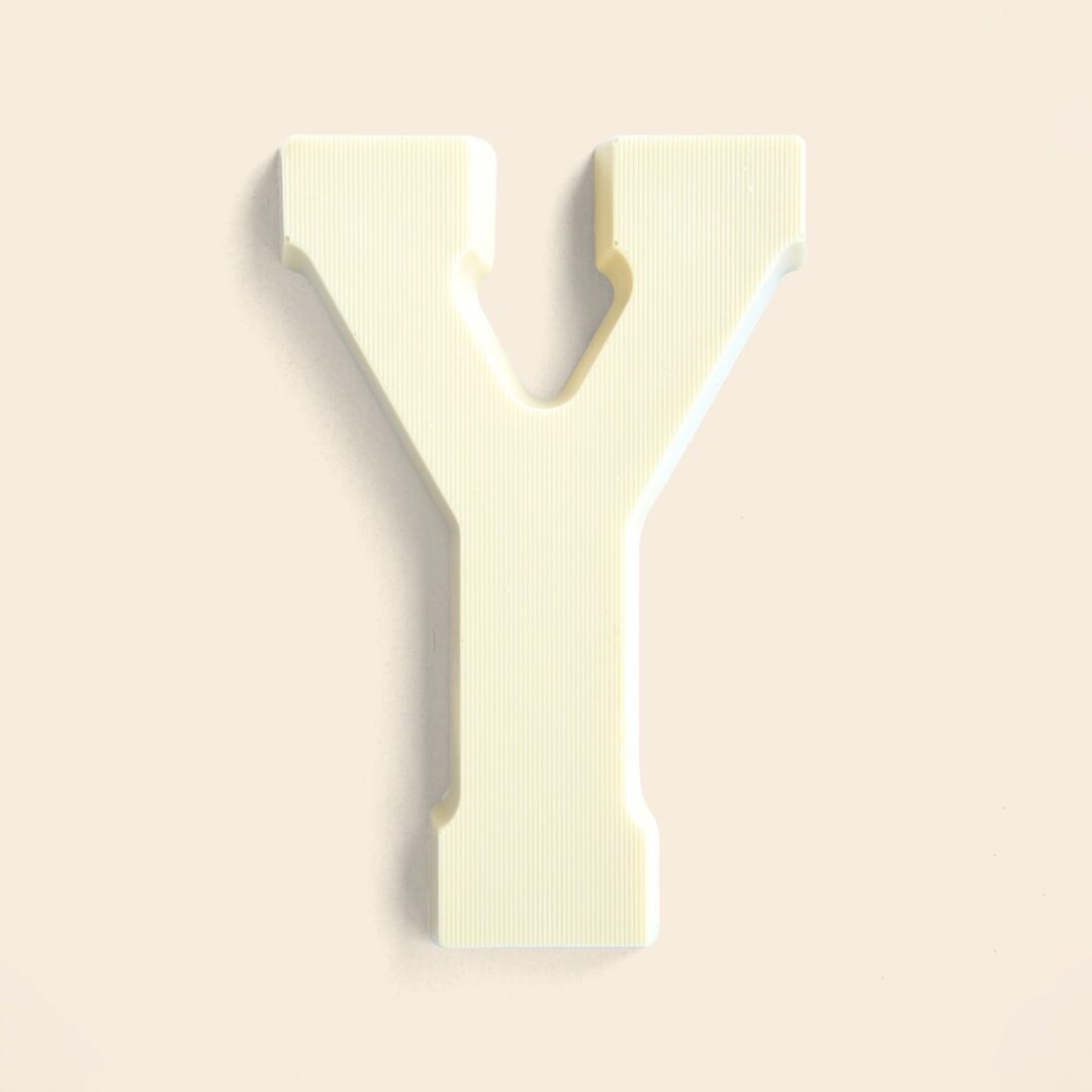 Chocoladeletter Y Wit
