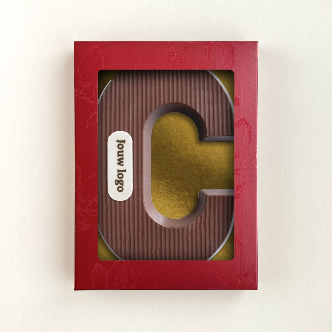 Chocoladeletter Eigen Logo C Melk