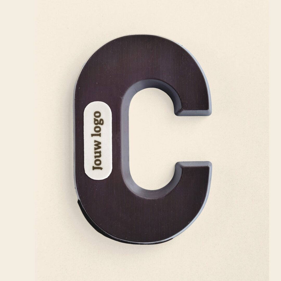 Chocoladeletter Eigen Logo C Puur