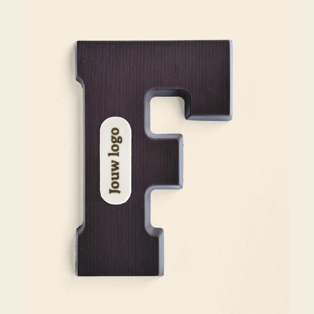 Chocoladeletter Eigen Logo F Puur