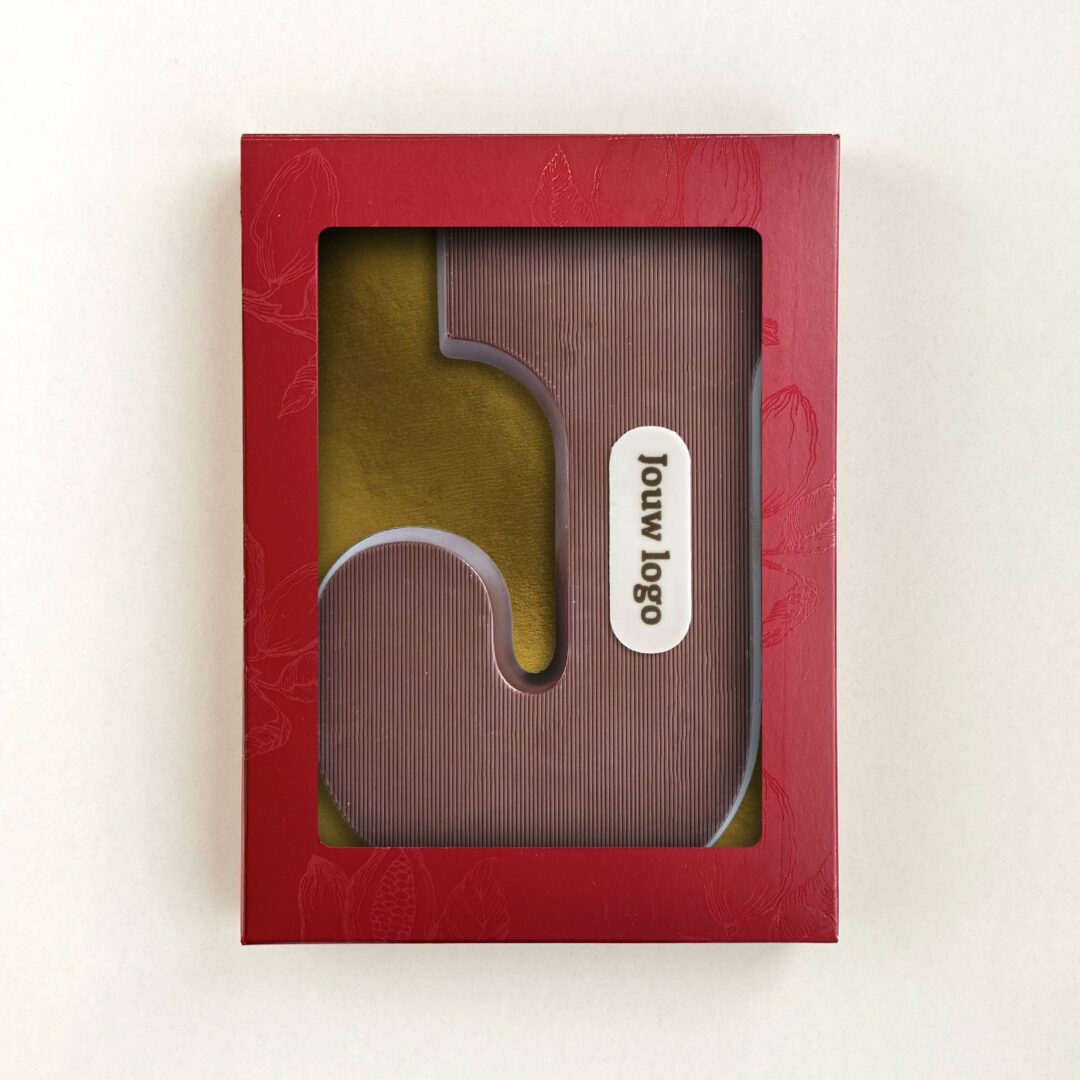 Chocoladeletter Eigen Logo J Melk