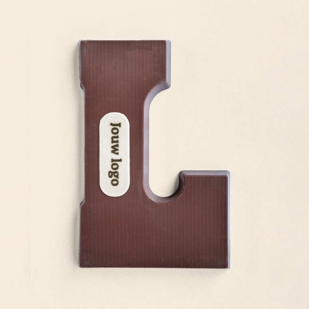 Chocoladeletter Eigen Logo L Melk