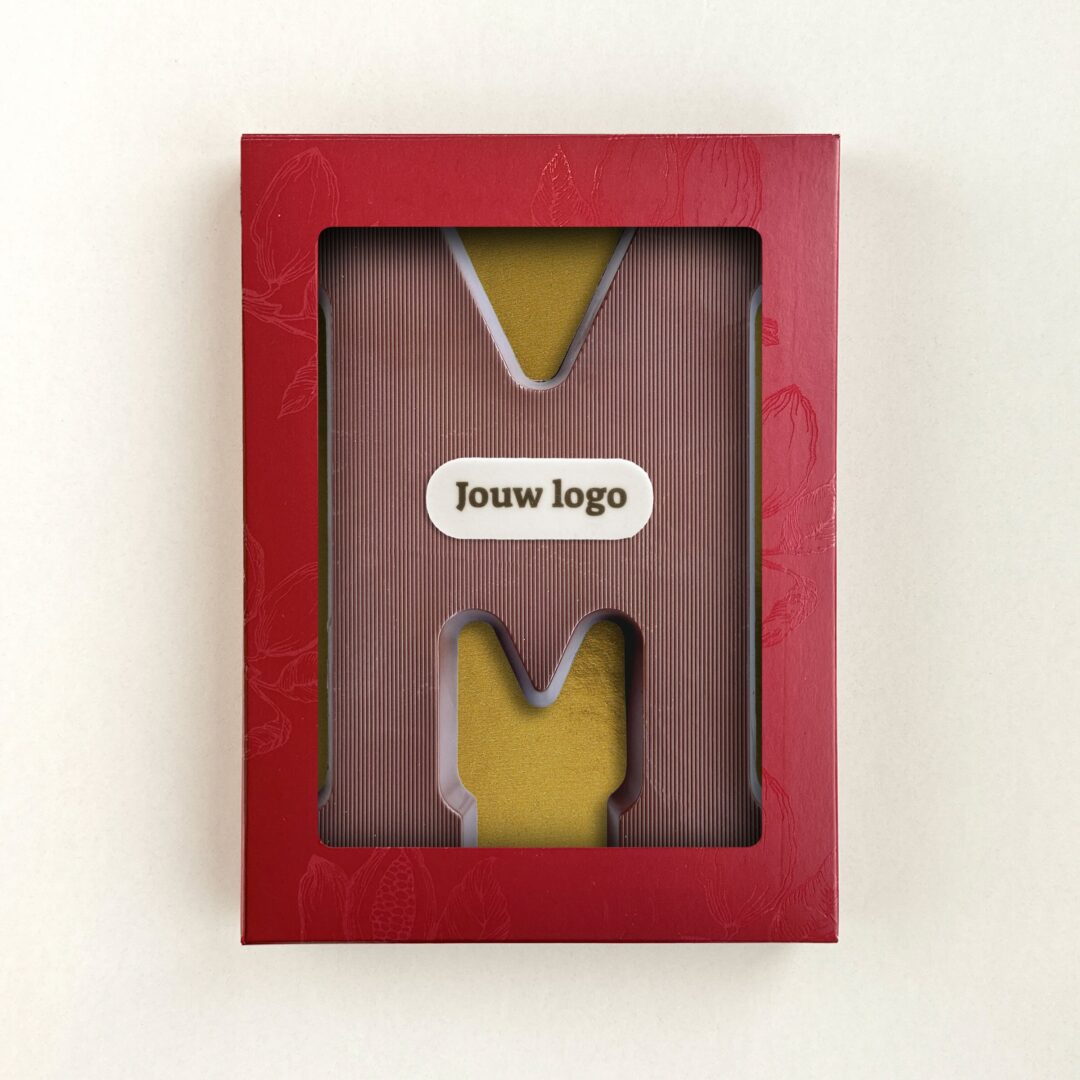 Chocoladeletter Eigen Logo M melk