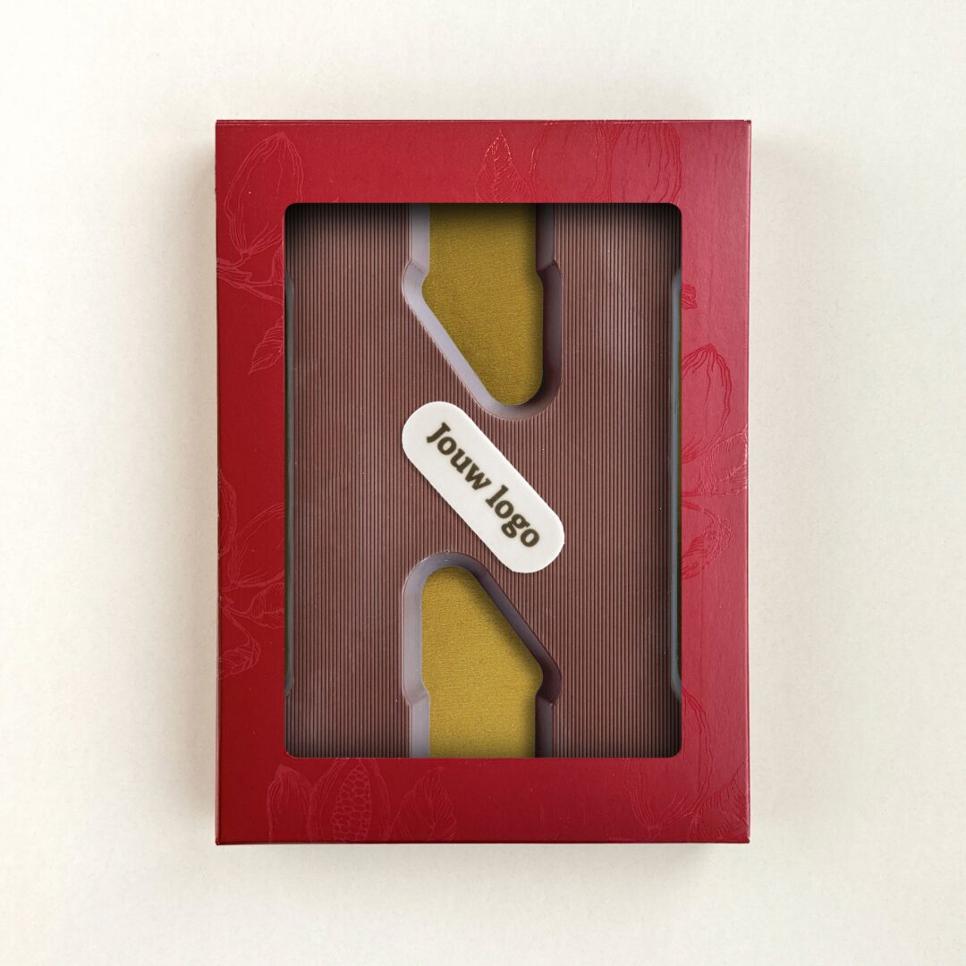 Chocoladeletter Eigen Logo N Melk