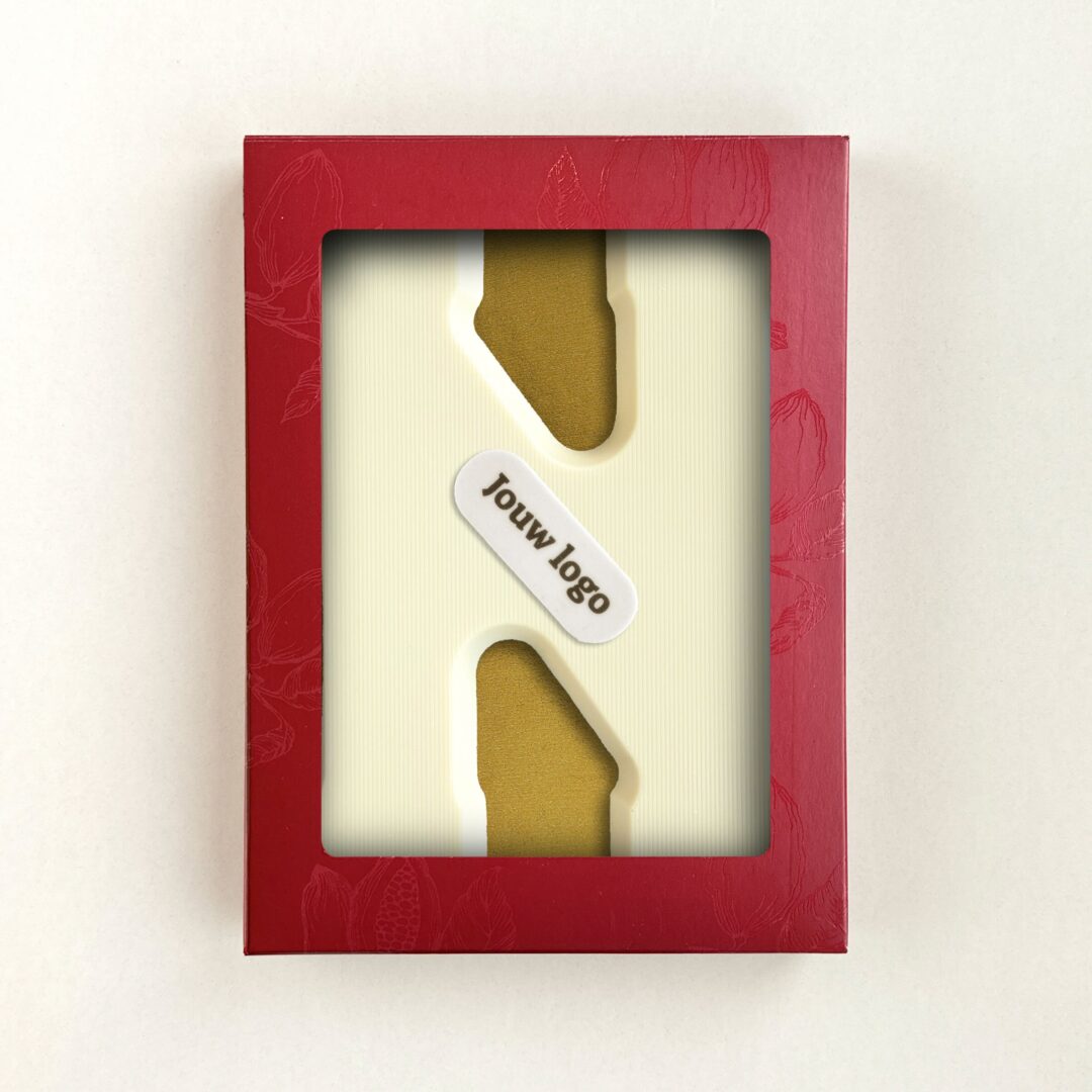Chocoladeletter Eigen Logo N Wit