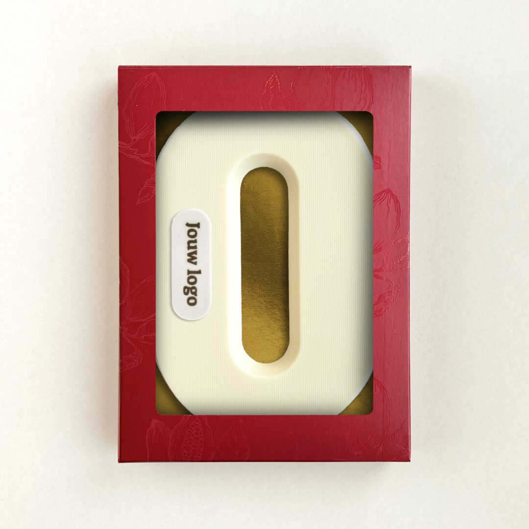 Chocoladeletter Eigen Logo O Wit