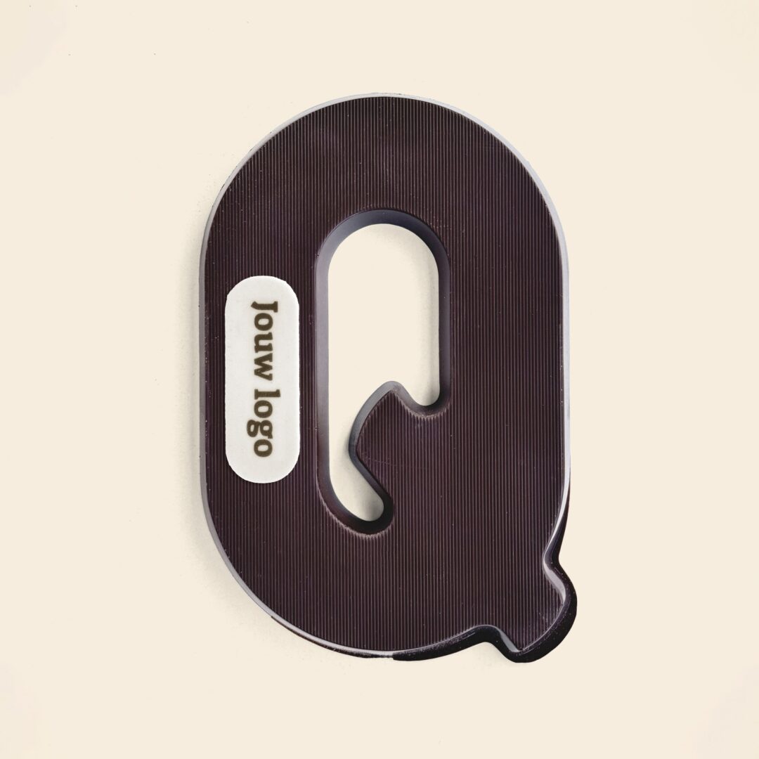 Chocoladeletter Eigen Logo Q Puur