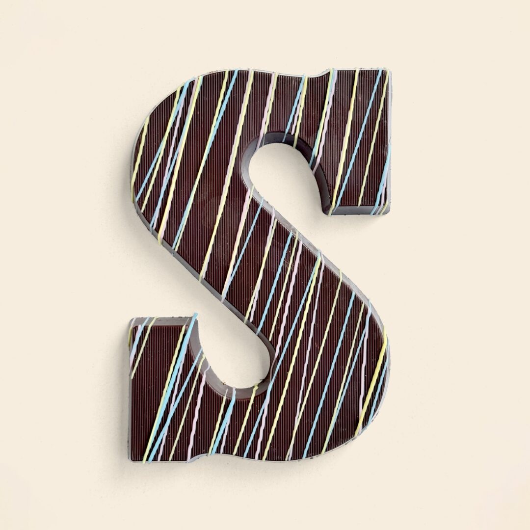 Luxe chocoladeletter s color fun puur