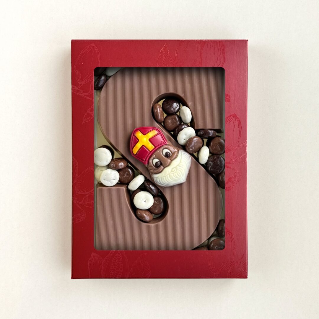 Luxe chocoladeletter s melk kruidnoten