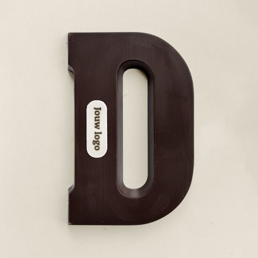 Chocolade logoletter D puur met jouw eigen logo