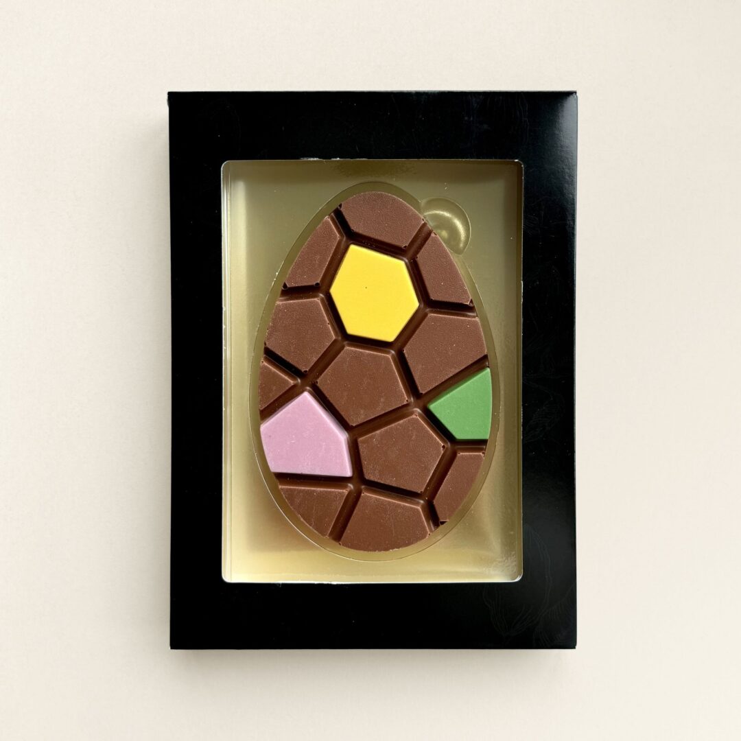 Chocolade Paasei Color -vensterdoos