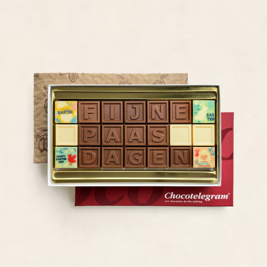 Chocotelegram 21 - fijne paasdagen - 4 kleurrijke logoblokjes