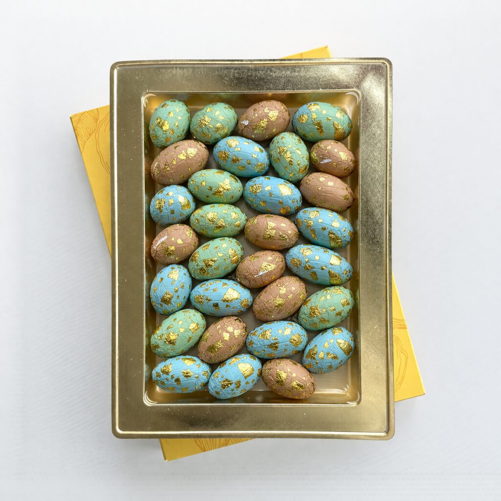 Paashaas doos met met chocolade paaseitjes