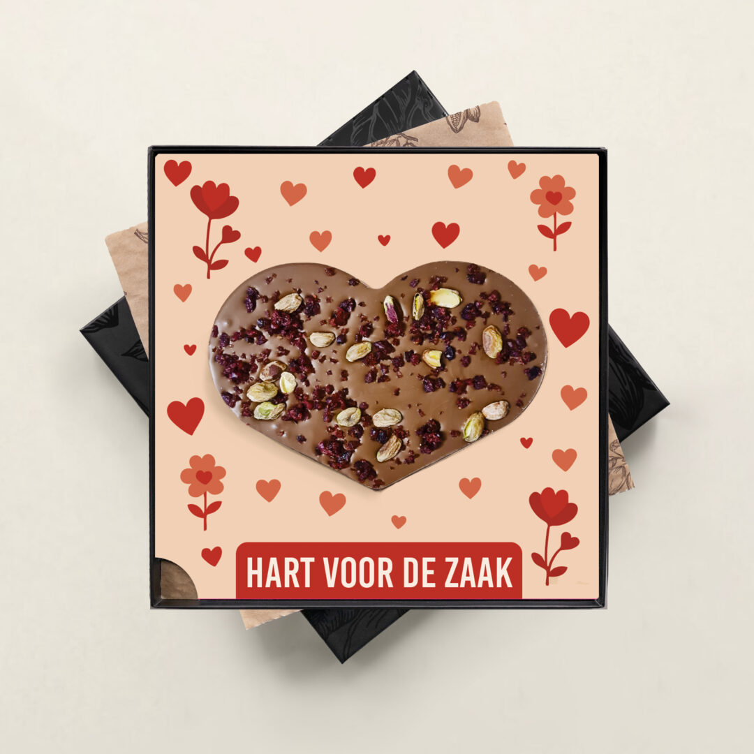 Groot melkchocolade hart met luxe notenmix als cadeau of geschenk om zorgmedewerkers, secretaresses, collega’s, familie of relaties te bedanken. Tasty Present - gepersonaliseerde chocolade en snoep