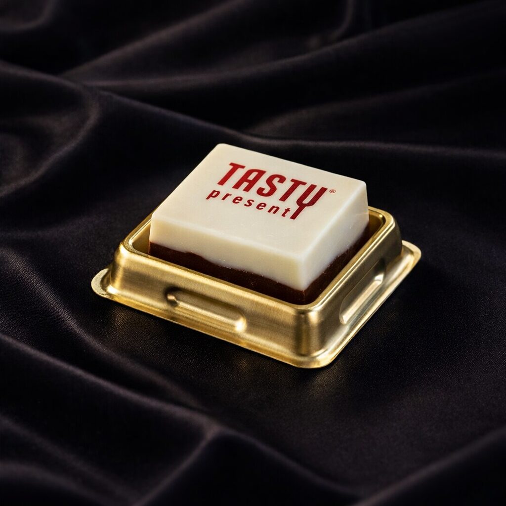 branding bites - chocolade logoblokjes voor bij de koffie, events, vergaderingen. Tasty Present - gepersonaliseerde chocolade en zoetwaren